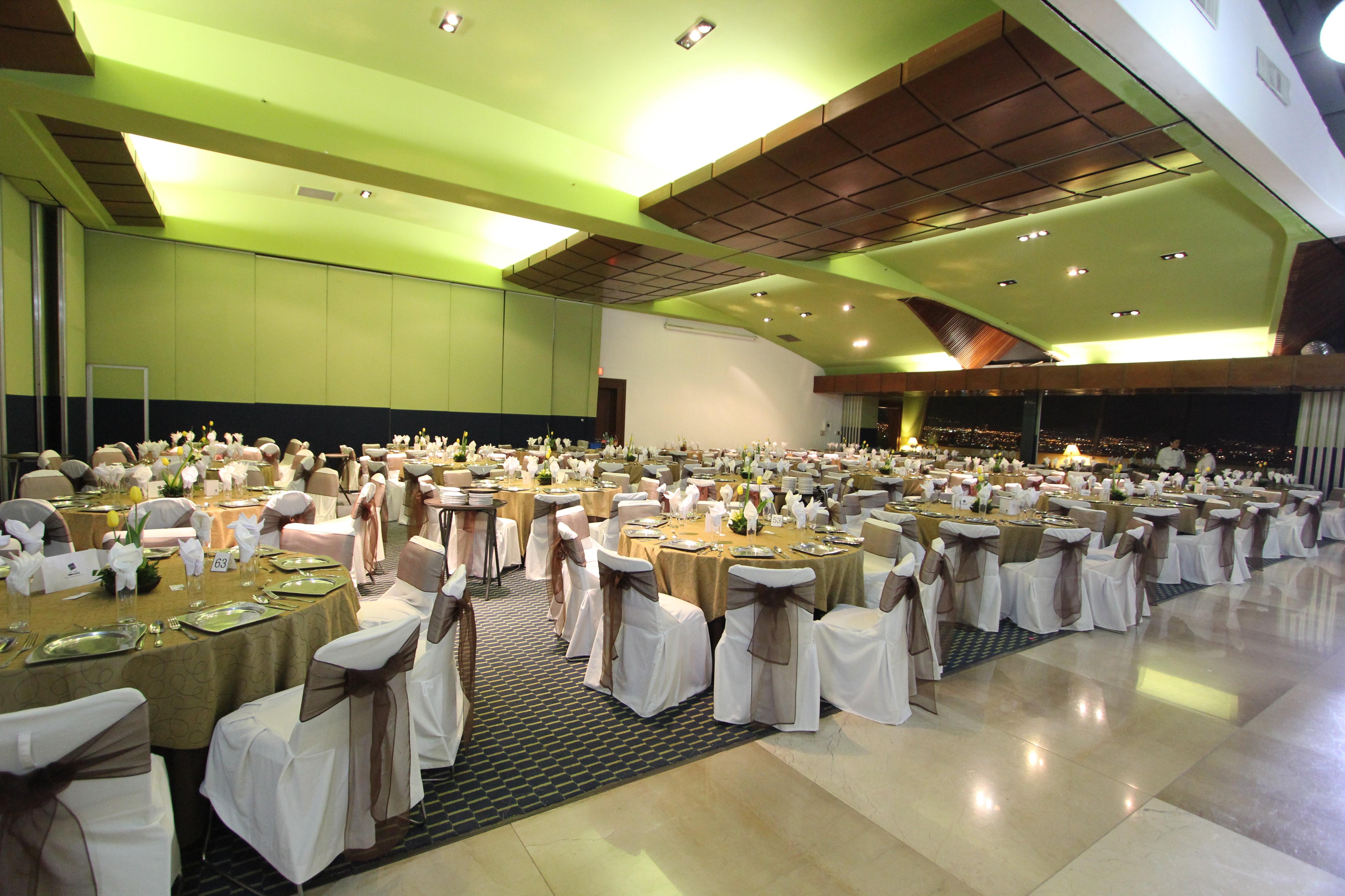 Hotel Zona Diamante, An Ihg 4*